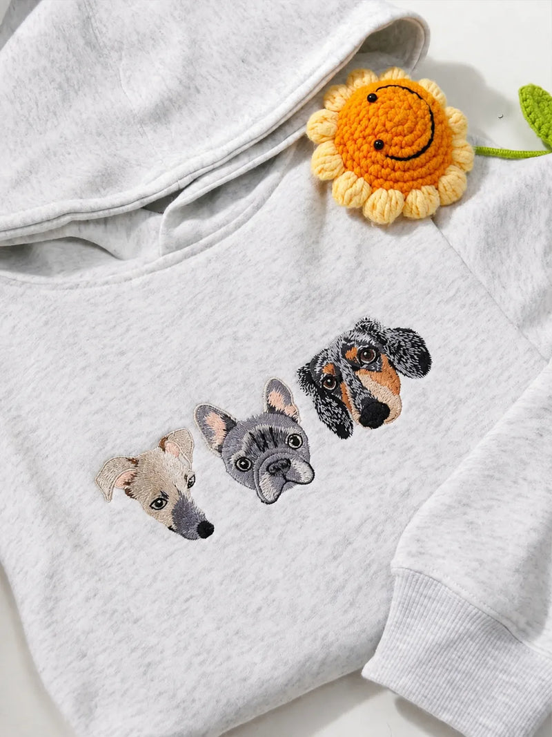 Custom Pet Portrait Embroidered  Hoodie 情境圖