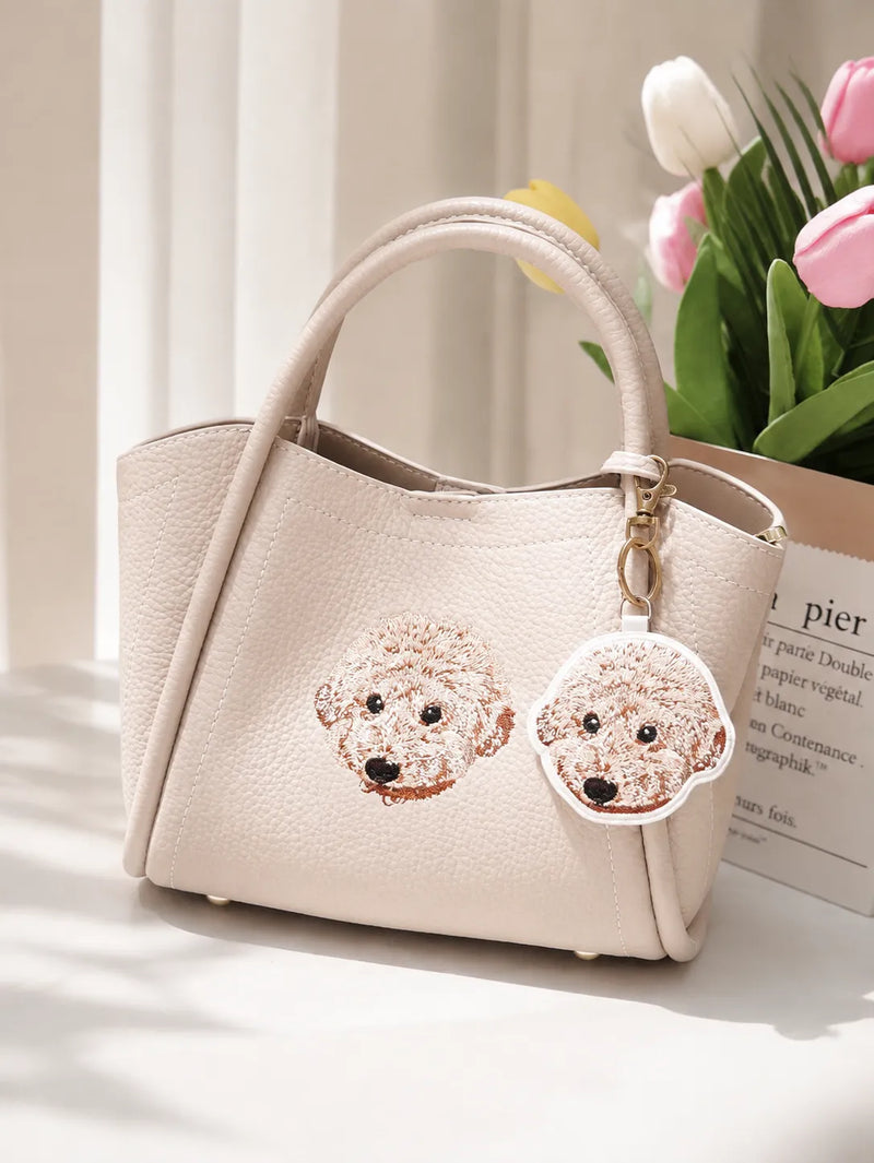 Custom Pet Portrait Embroidery Luxury Handbag 情境圖